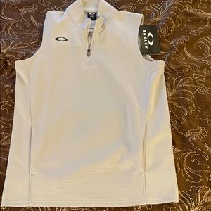 Oakley Golf Vest